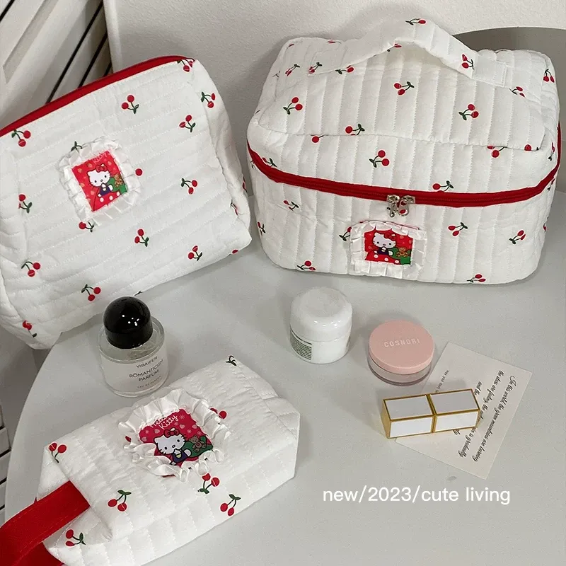 3pcs Hello Kitty Ladies Cute L - Travel Accessories For Japan recensione e prezzo