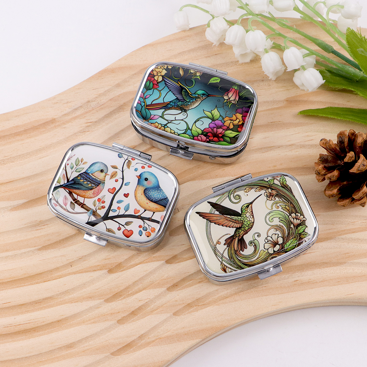 Cute Bird Cartoon Travel Pill  - Travel Accessories For Japan recensione e prezzo